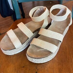 Esprit woven platform sandals